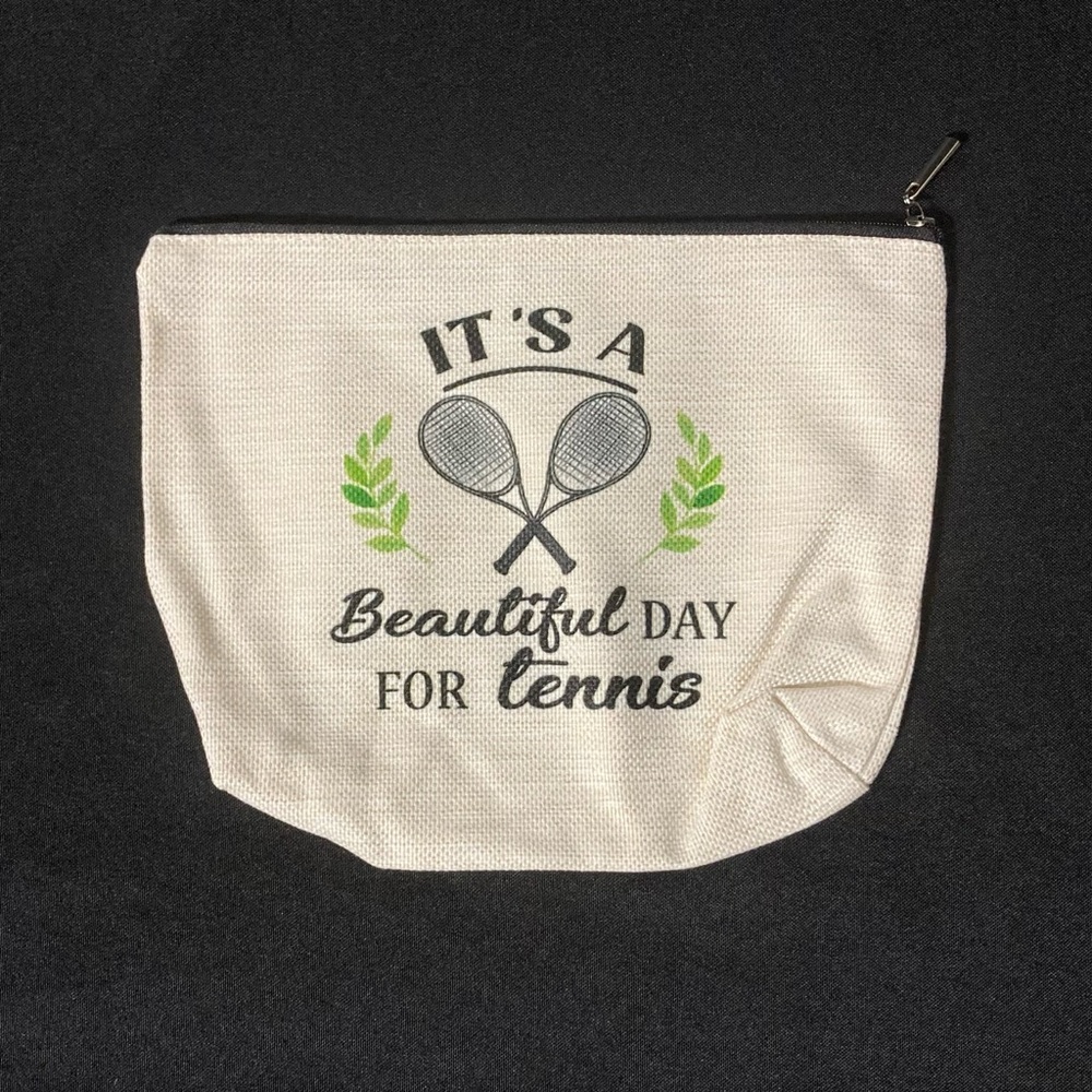 Women’s Sports White Canvas Medium Cosmetic Bag It’s A Good Day To Play Tennis - Picture 1 of 8